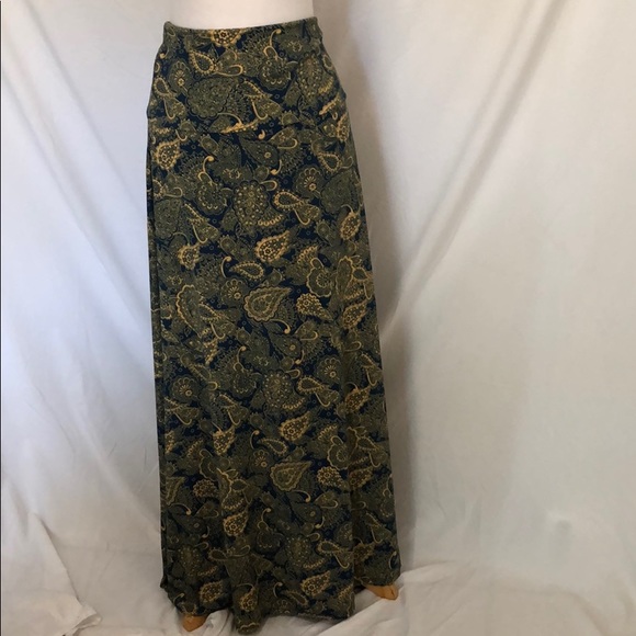 LuLaRoe Dresses & Skirts - Lularoe maxi skirt size large